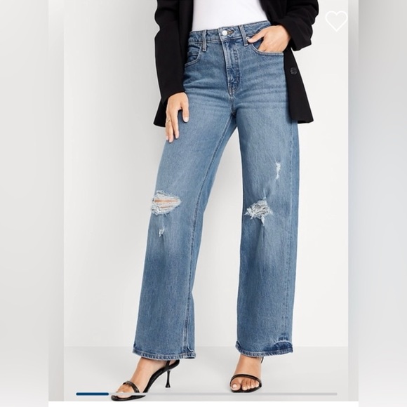 Old Navy Extra High-Waisted Wide-Leg Jeans - Picture 1 of 10